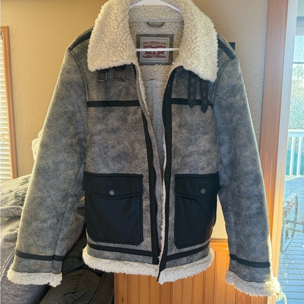 Levi’s Men's Shearling Aviator Jacket - Picture 11 of 11